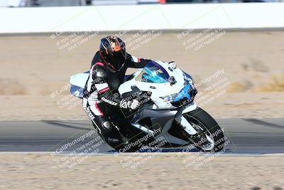 media/Jan-08-2022-SoCal Trackdays (Sat) [[1ec2777125]]/Turn 15 Inside (950am)/